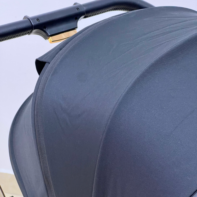 Прогулочная коляска Babiole A8 с системой умных колес 