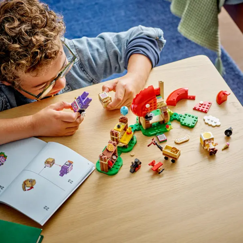 Конструктор LEGO Super Mario 71429 “Наббит в магазине Тоада” 230 деталей, 7+