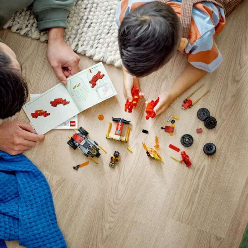 Конструктор LEGO Ninjago 71789 "Битва Кая и Раса на дороге" 103pcs, 4+